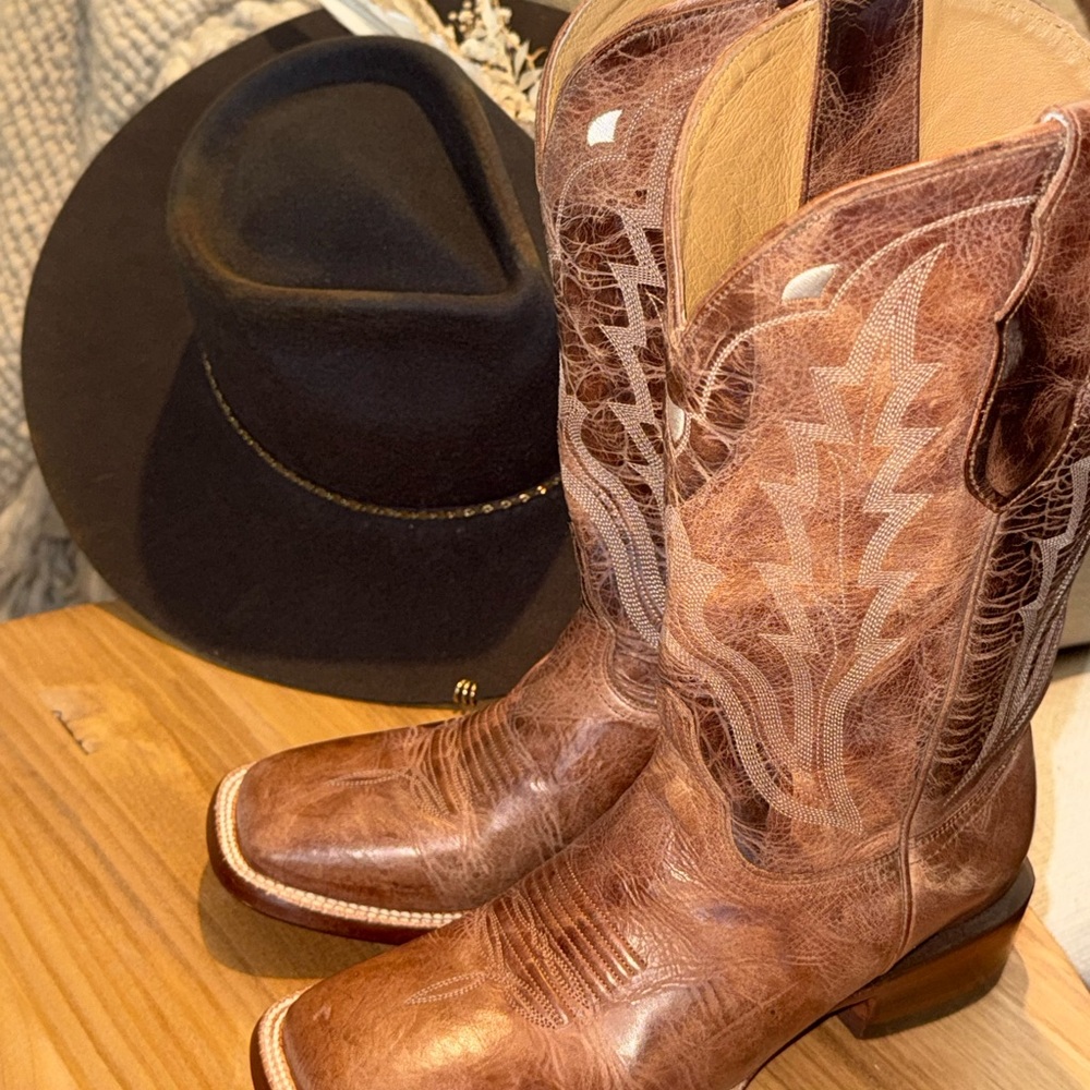 IDYLLWIND WOMEN'S OUTLAW WESTERN PERFORMANCE BOOTS - BROAD SQUARE TOE